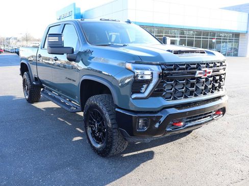 New 2026 Chevrolet Silverado 2500 ZR2 w/ LPO, Dark Essentials Package image 2