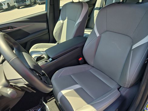 Used 2025 Toyota Camry SE w/ Multimedia Upgrade Package FWD image 16