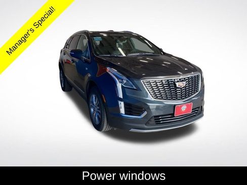 Used 2022 Cadillac XT5 Premium Luxury AWD/4WD image 16