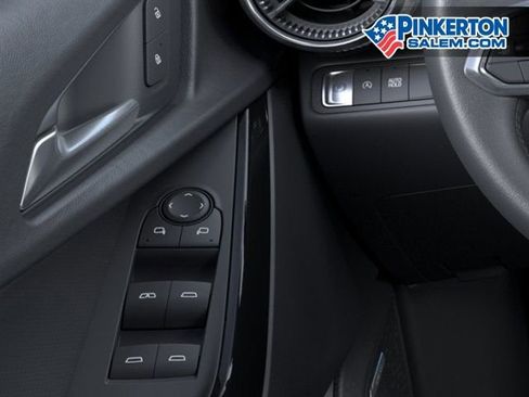 New 2026 Chevrolet Equinox LT w/ Midnight Edition FWD image 22