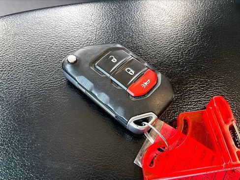 Used 2021 Jeep Wrangler Unlimited Sport image 30