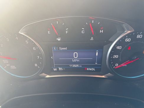 Used 2019 Chevrolet Equinox LT image 14