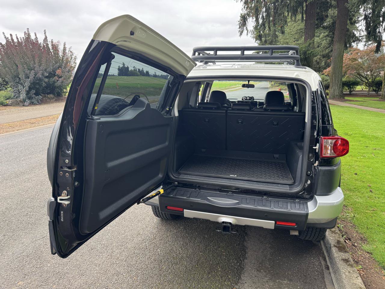 Used 2008 Toyota FJ Cruiser 4WD image 40