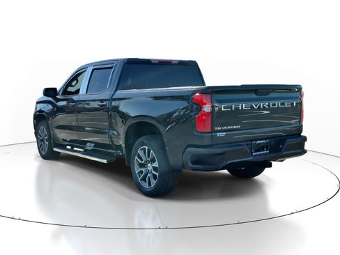 Used 2022 Chevrolet Silverado 1500 RST image 4