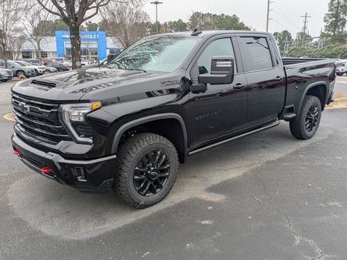 New 2026 Chevrolet Silverado 2500 LTZ w/ LTZ Plus Package image 8