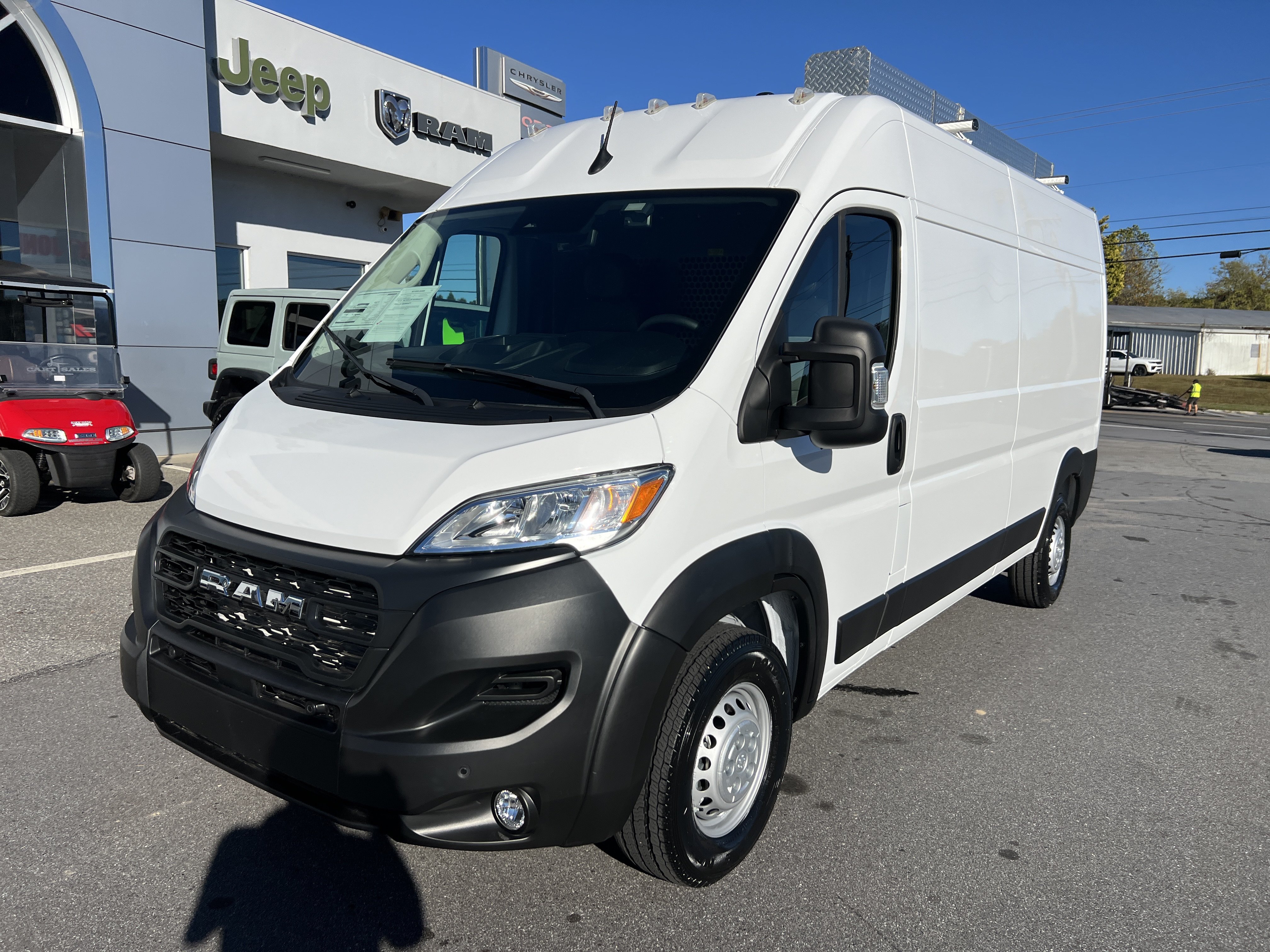 Used 2025 RAM ProMaster 2500 w/ Safety Group FWD image 6