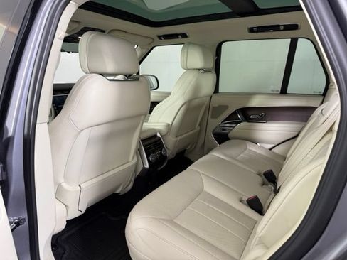 Used 2024 Land Rover Range Rover SE AWD/4WD image 22