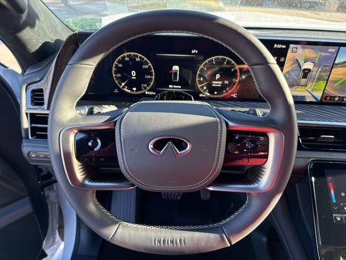 New 2026 INFINITI QX80 Autograph w/ Premium Cargo Package AWD/4WD image 18