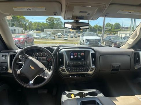 Used 2015 Chevrolet Silverado 1500 LTZ Z71 RWD image 10