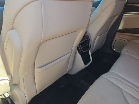 Used 2018 Lincoln MKX Reserve FWD image 18