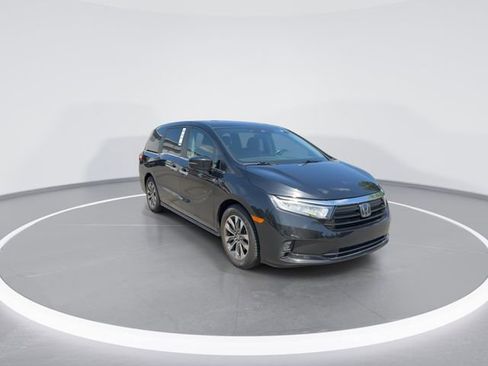Used 2024 Honda Odyssey EX-L image 2
