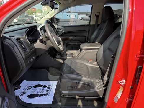 Used 2016 GMC Canyon SLT w/ Driver Alert Package image 10