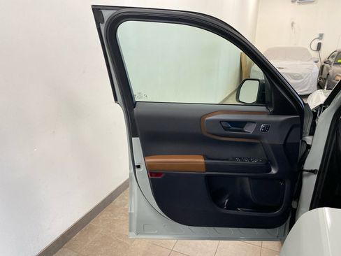 Used 2023 Ford Bronco Sport Outer Banks w/ Tech Package image 18