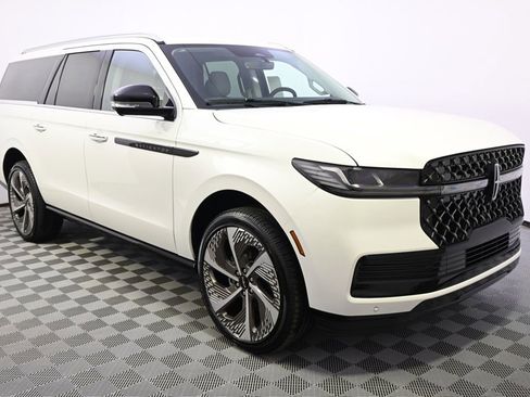 New 2026 Lincoln Navigator L Black Label image 8