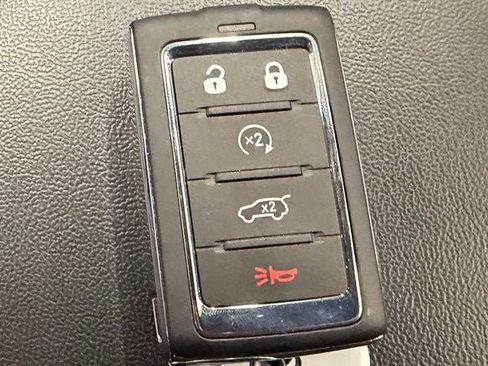 Used 2024 Jeep Grand Cherokee L Limited w/ Luxury Tech Group II AWD/4WD image 21