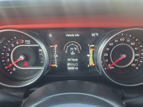 Used 2021 Jeep Wrangler Unlimited Rubicon image 8