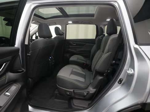Certified 2025 Subaru Ascent Onyx Edition w/ Popular Package #2 AWD/4WD image 16