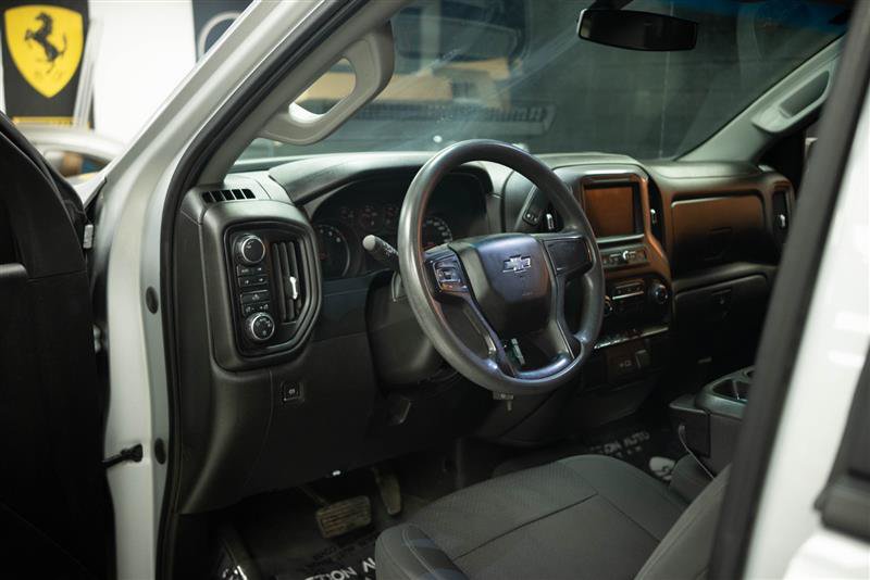 Used 2021 Chevrolet Silverado 1500 Custom Trail Boss AWD/4WD image 8