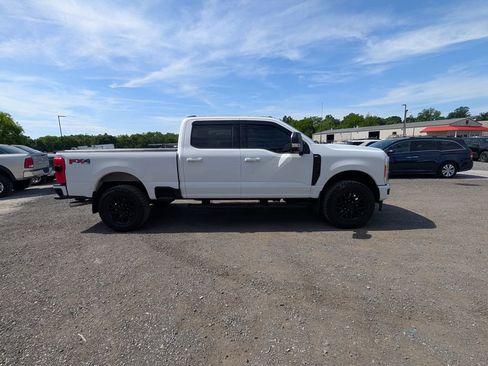 Used 2023 Ford F250 XLT w/ XLT Premium Package AWD/4WD image 14