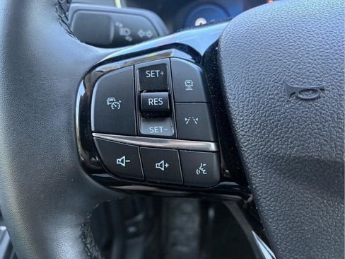 Used 2025 Ford Escape Platinum AWD/4WD image 21