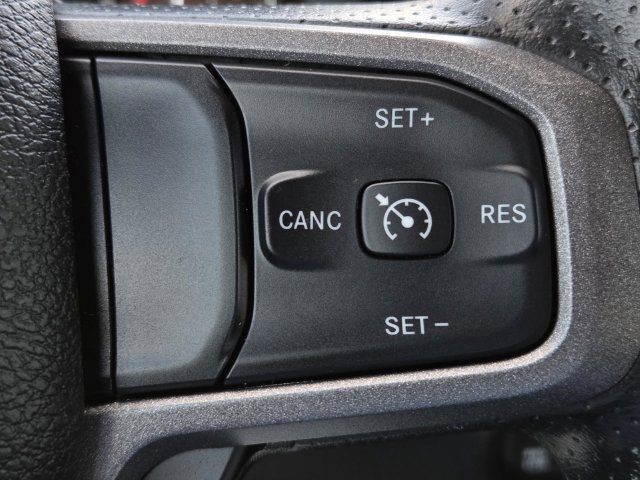 Used 2024 RAM 2500 Tradesman w/ Chrome Appearance Group AWD/4WD image 20