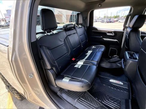 Used 2023 Chevrolet Silverado 1500 LT Trail Boss w/ Protection Package image 21