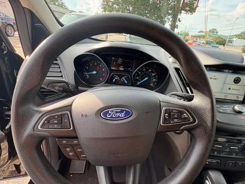 Used 2019 Ford Escape SE AWD/4WD image 7