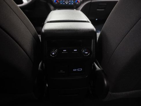 Used 2023 GMC Acadia SLE w/ Driver Convenience Package AWD/4WD image 18