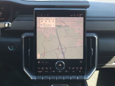 Used 2025 GMC Acadia Denali image 31