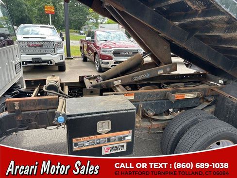Used 2021 Ford F550 4x4 Regular Cab Super Duty image 11