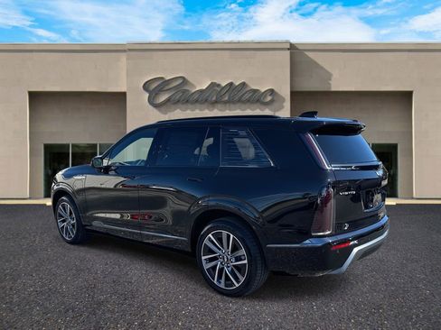 New 2026 Cadillac Vistiq Sport image 5