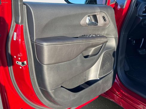 New 2026 Chrysler Pacifica Select image 19