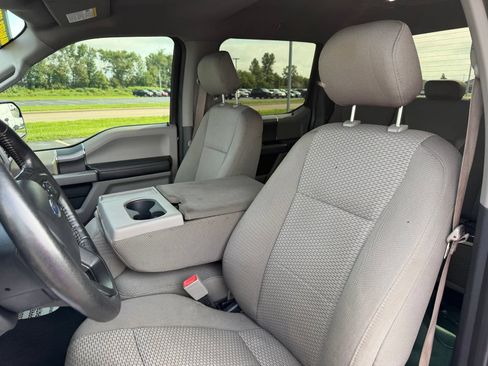 Used 2019 Ford F150 XLT w/ Equipment Group 302A Luxury AWD/4WD image 10