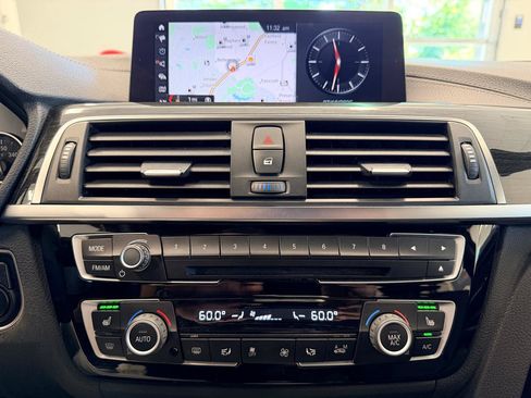 Used 2018 BMW 330i Sedan RWD image 32