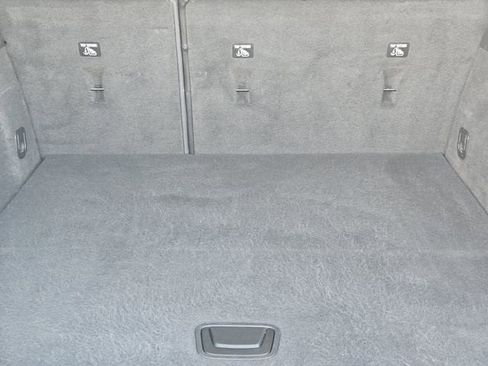 Used 2023 Buick Envision Preferred image 32