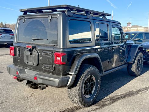 Used 2018 Jeep Wrangler Unlimited Rubicon w/ Steel Bumper Group image 7