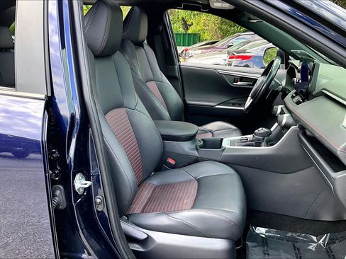 Used 2023 Toyota RAV4 XSE w/ Weather Package AWD/4WD image 9