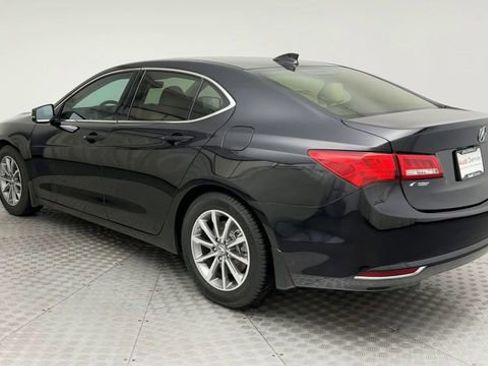 Used 2020 Acura TLX 2.4L Technology Pkg image 4