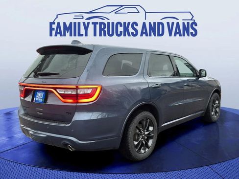 Used 2021 Dodge Durango R/T w/ Technology Group image 5