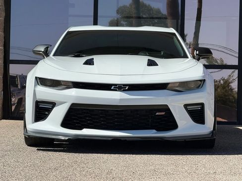Used 2016 Chevrolet Camaro SS RWD image 19