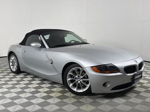 Used 2003 BMW Z4 2.5i image 11