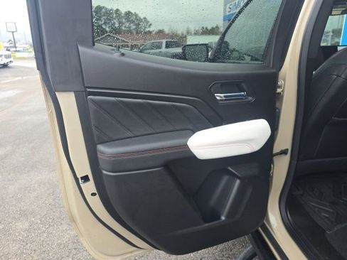 Used 2024 GMC Canyon AT4X w/ AT4X AEV Edition image 34