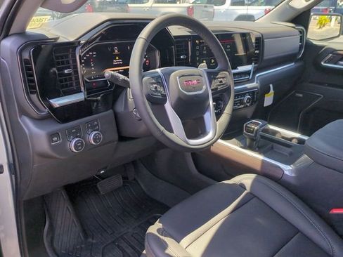 New 2026 GMC Sierra 1500 SLT w/ SLT Premium Package AWD/4WD image 10