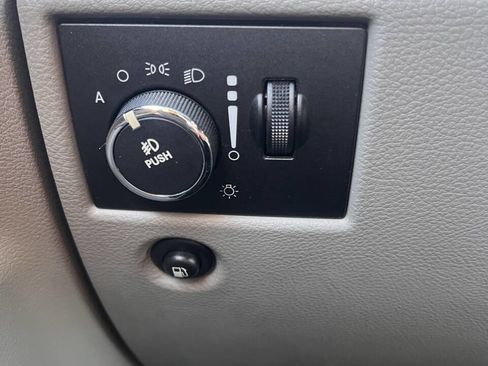 Used 2012 Jeep Grand Cherokee Laredo image 19