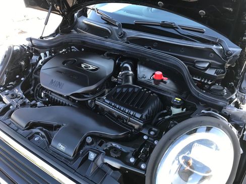 Used 2019 MINI Cooper Convertible image 57