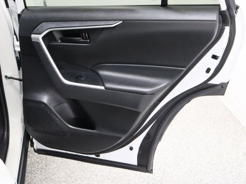 Certified 2024 Toyota RAV4 LE FWD image 29