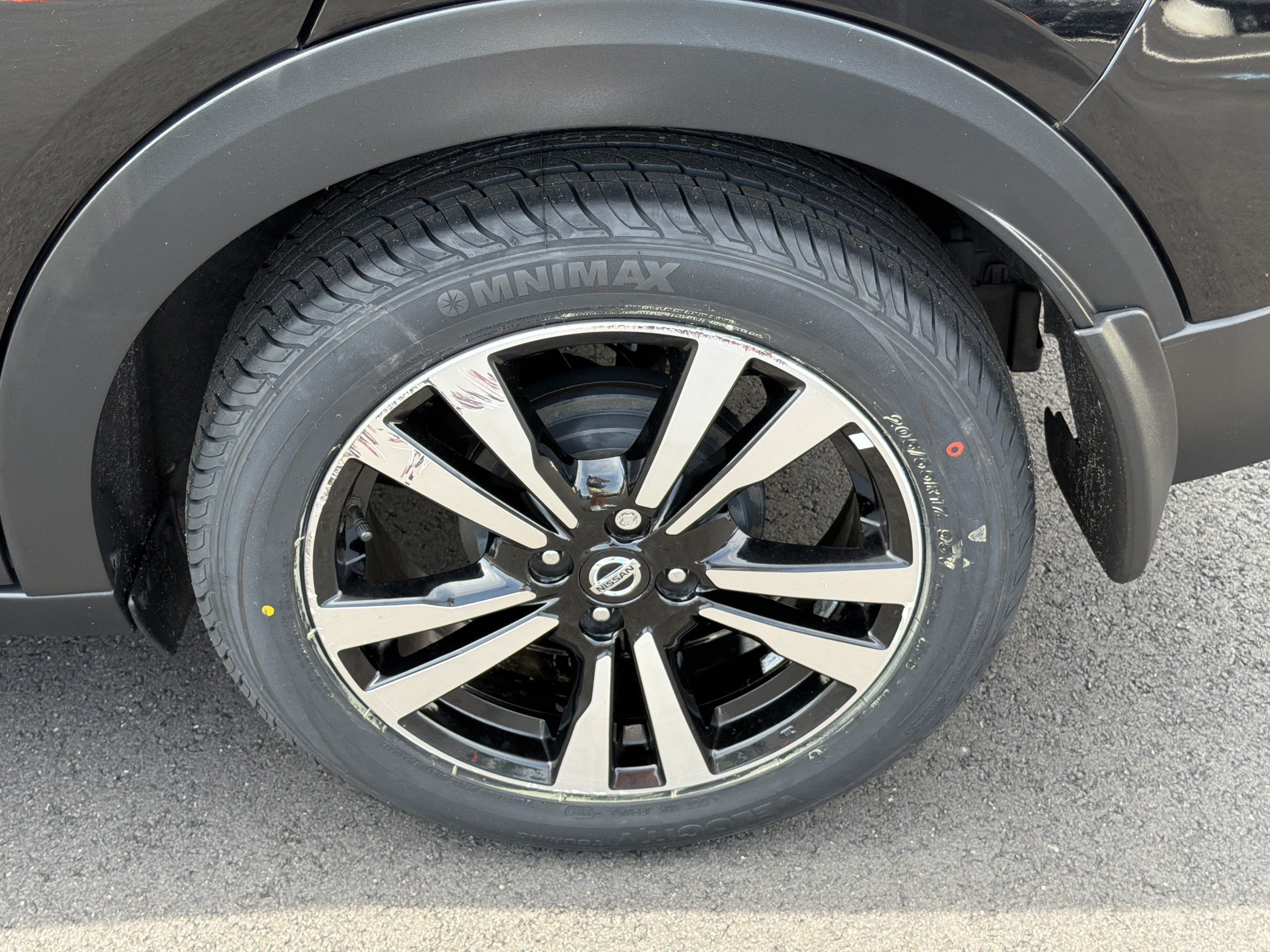 Used 2020 Nissan Kicks SV FWD image 19