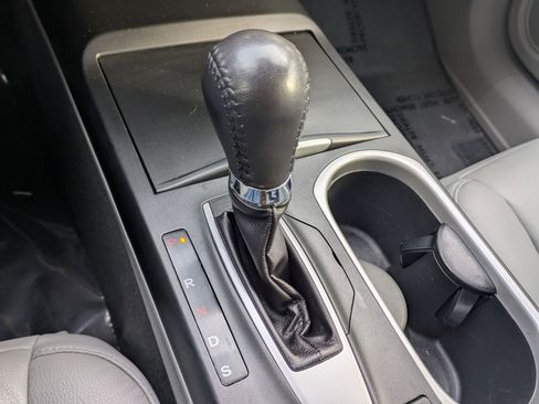 Used 2017 Acura RDX AWD image 17