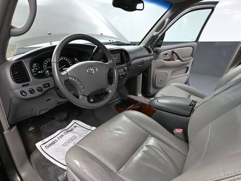 Used 2005 Toyota Sequoia Limited AWD/4WD image 20