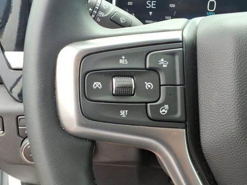 Used 2025 Chevrolet Silverado 2500 LT w/ Convenience Package AWD/4WD image 13